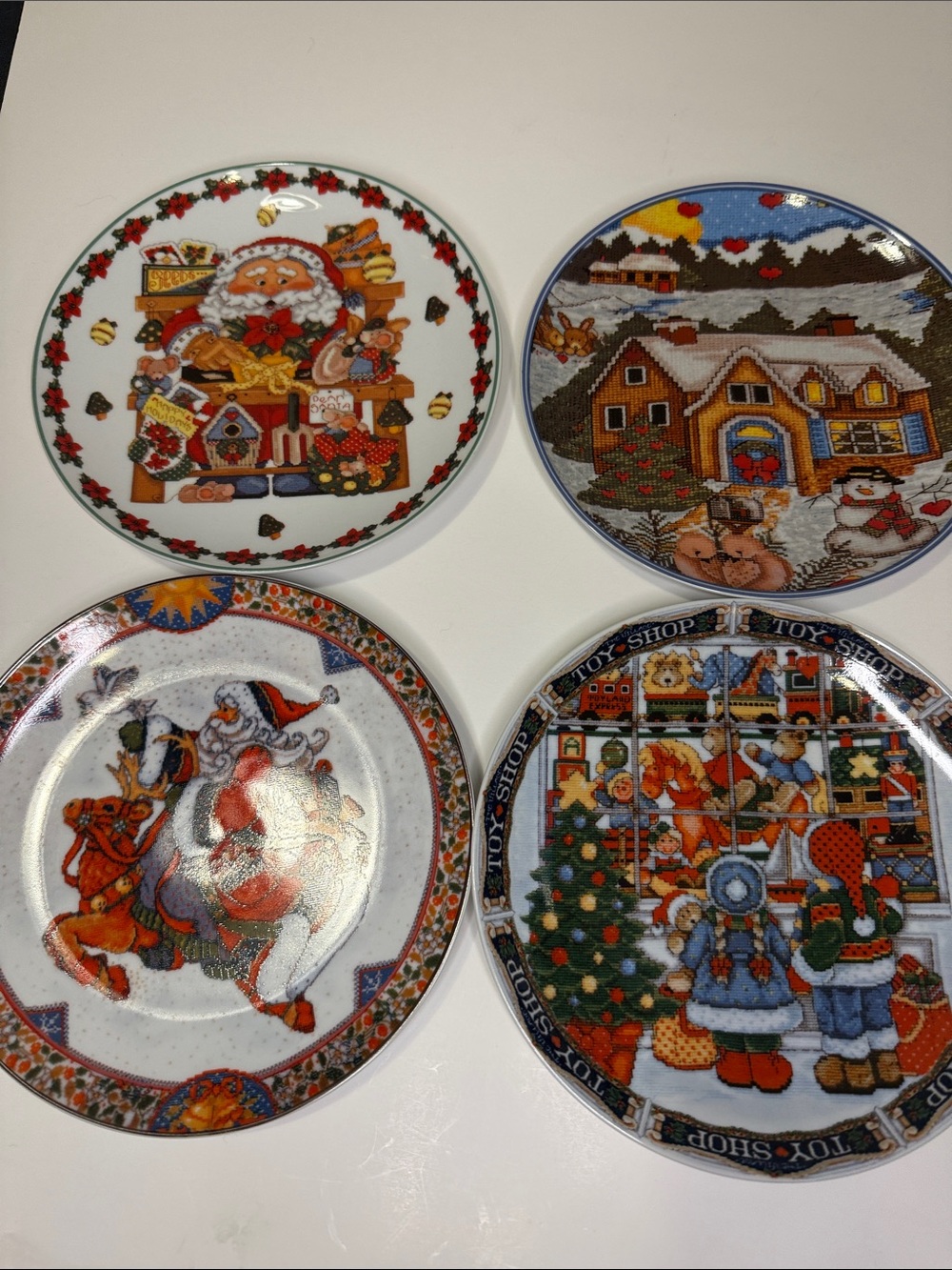Royal Norfolk Holiday Ceramic Plate Set - Red, Green, Blue, White Accents